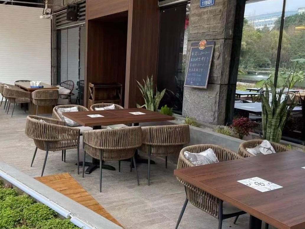 Outdoor Restaurants in Shanghai